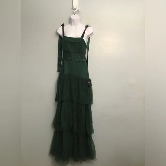 Lulu's Deep Green Layered Maxi Dress - Picture 1 of 12